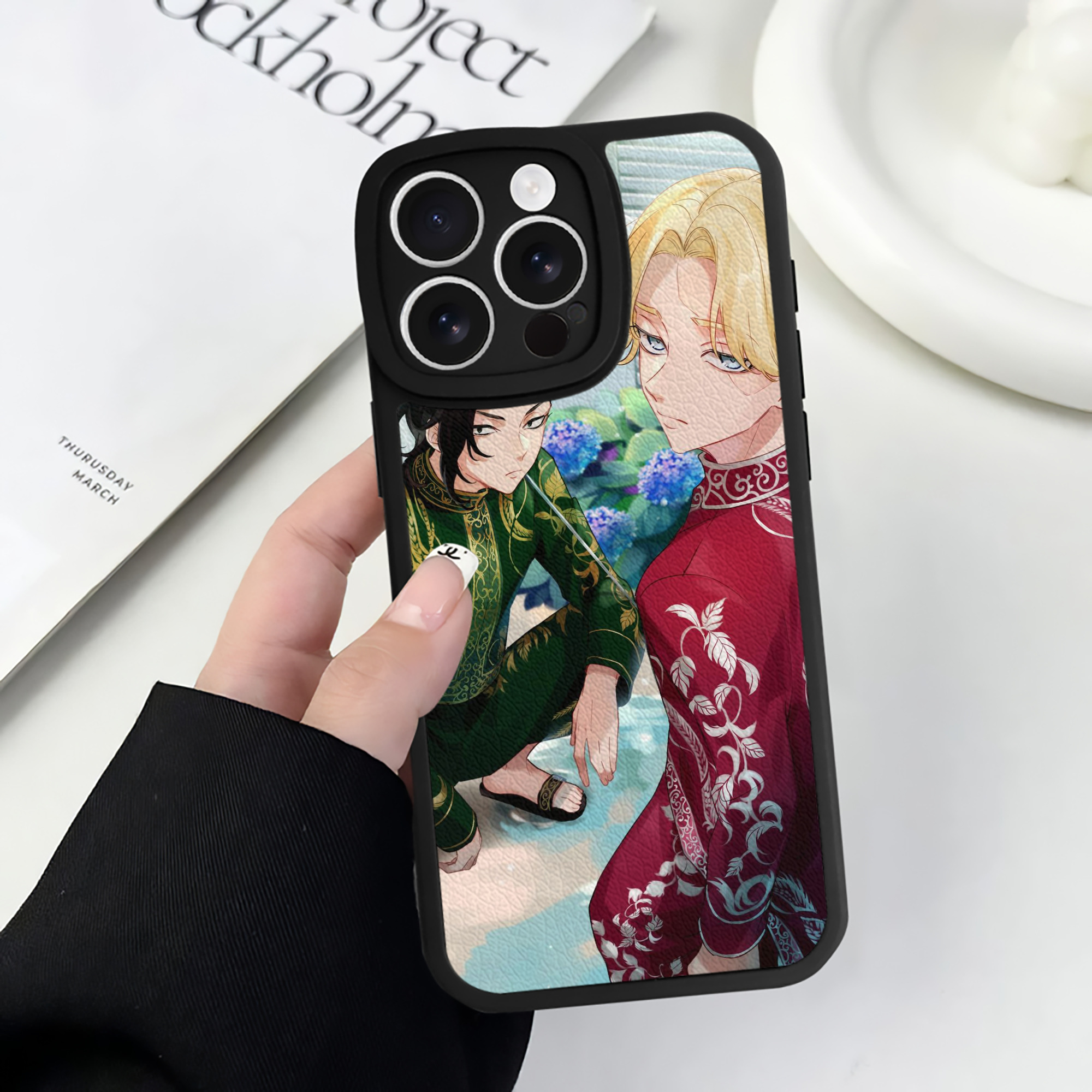 （画像用） 東京リベンジャーズ Tokyo Revengers 【iPhone 16シリーズ対応】シリコンスマホケース（レザー調） 材質：シリコン